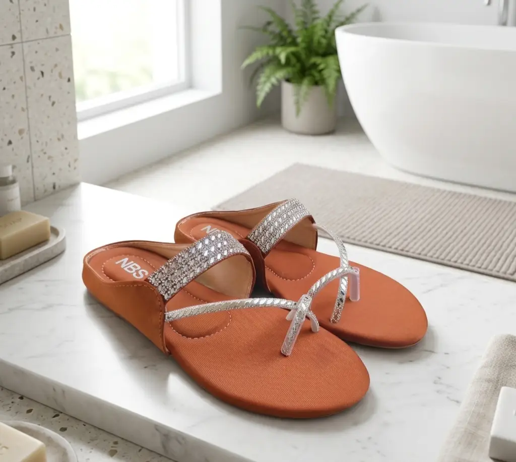 Women's Synthetic Leather Fancy Flats - Image 4