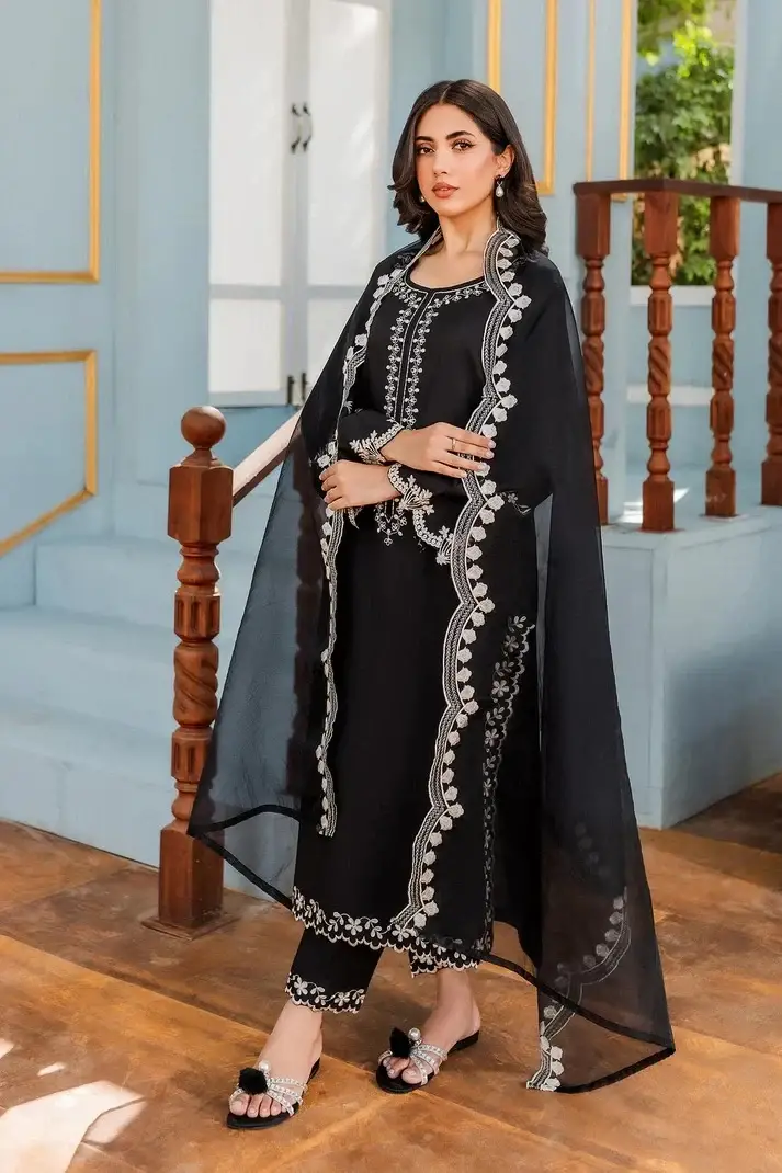 Embroidered Black Suit 3 Pcs Elegant Women's Stitched Attire - Image 6